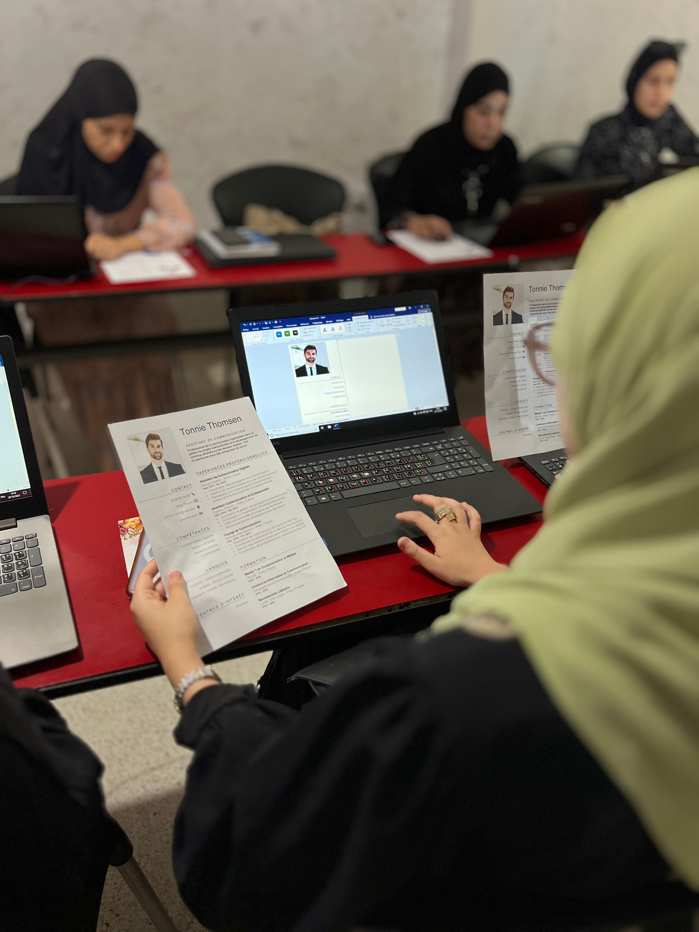 Office suite class — designing a CV in Word